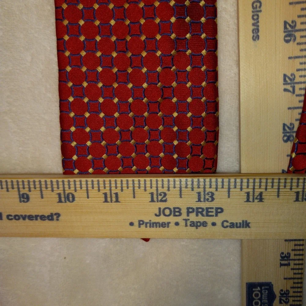 Jos A Bank Men's Tie Silk Red Geometric 3.5